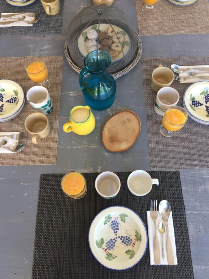 オストゥーニ Casa Della Scrittrice Bed & Breakfast エクステリア 写真