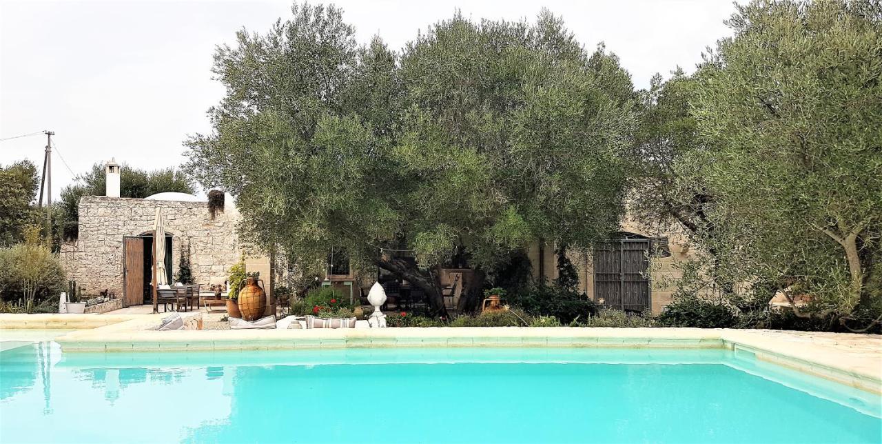 オストゥーニ Casa Della Scrittrice Bed & Breakfast エクステリア 写真
