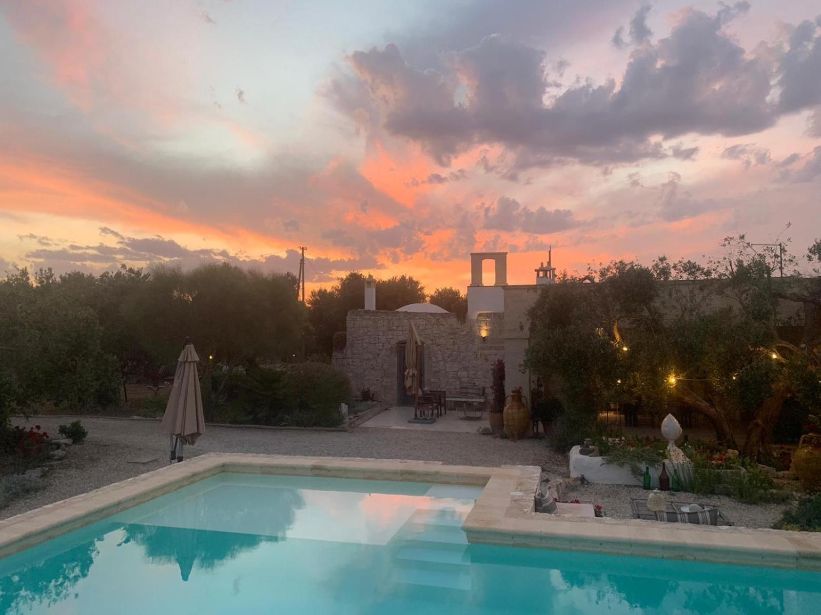 オストゥーニ Casa Della Scrittrice Bed & Breakfast エクステリア 写真